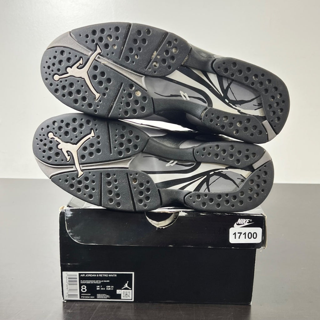 Jordan 8 Retro Winterized Gunsmoke 8 (Moderately Worn Pre-Owned)JordanBlack/Gunsmoke-Metallic Silver - Image 6