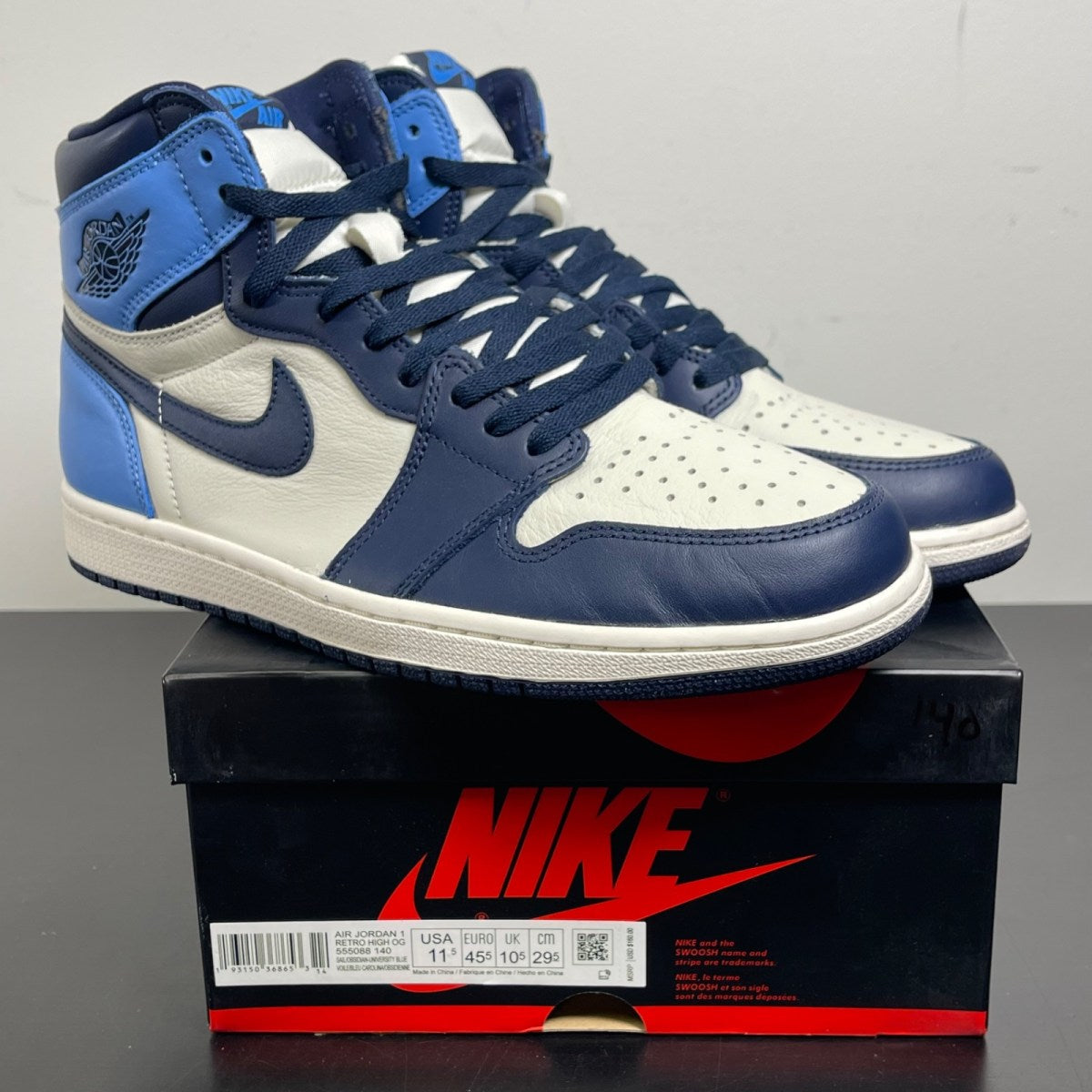 Jordan 1 Retro High Obsidian 11.5 (Moderately Worn Pre-Owned)JordanSail/Obsidian-University Blue - Image 1