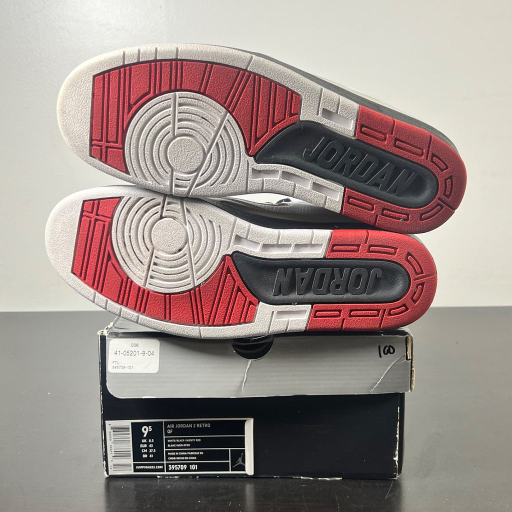 Jordan 2 Retro QF White Varsity Red (2010) 9.5 (Lightly Worn Pre-Owned)JordanWhite/Black-Varsity Red - Image 6