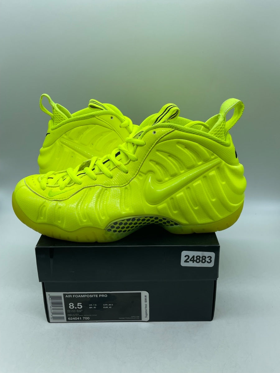 Nike Air Foamposite Pro Volt 8.5 (Moderately Worn Pre-Owned)NikeVolt/Volt-Black - Image 1