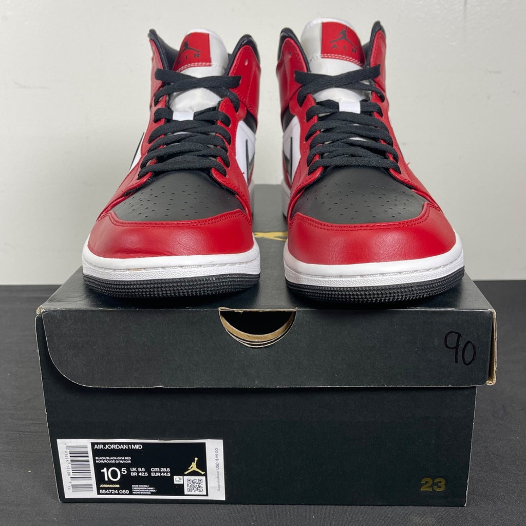 Jordan 1 Mid Chicago Toe 10.5 (Moderately Worn Pre-Owned)JordanBlack/Gym Red-White - Image 2