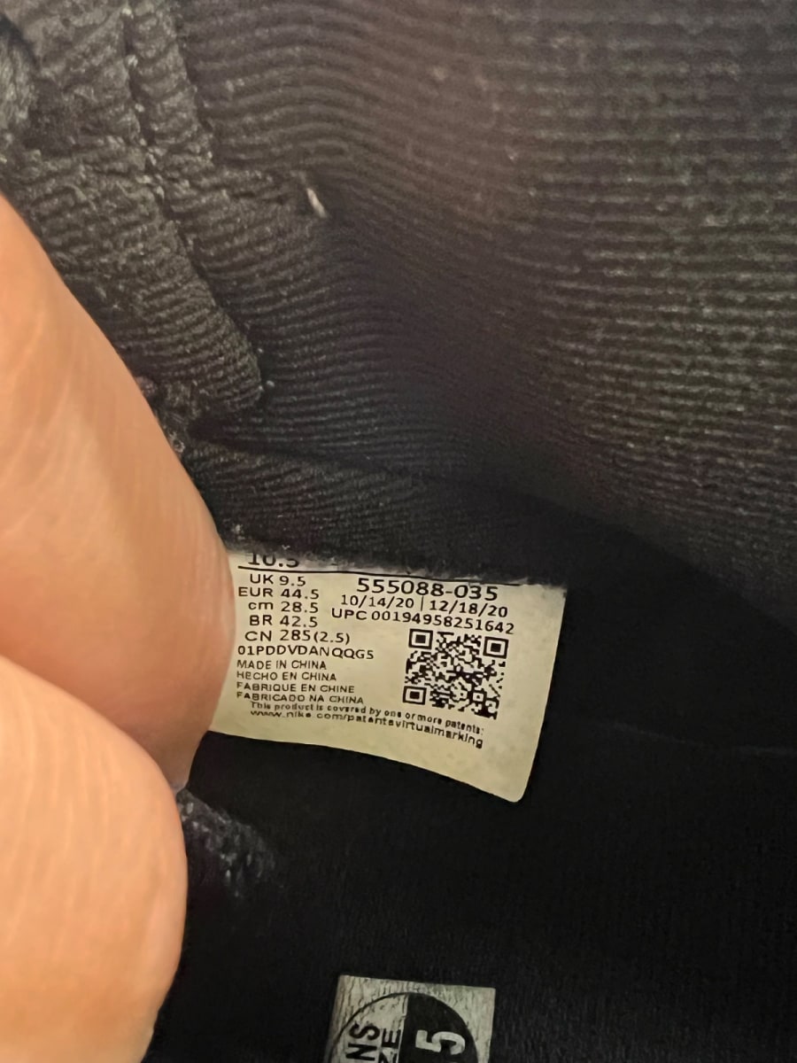 Jordan 1 Retro High Shadow 2.0 10.5 (Lightly Worn Pre-Owned)JordanBlack/White-Light Smoke Grey - Image 7