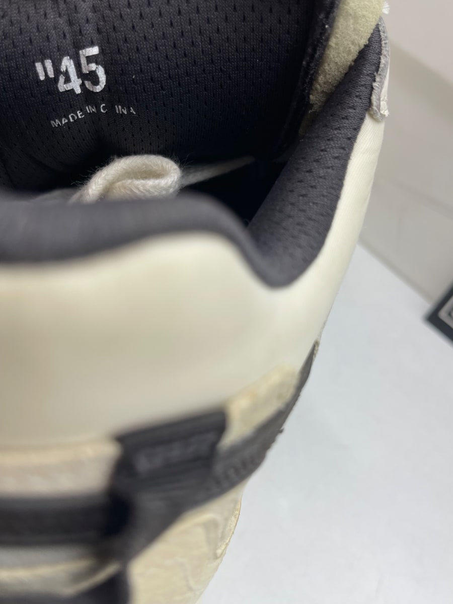 OFF-WHITE Sponge Mid Top White Black 45 (Moderately Worn Pre-Owned) - Image 9