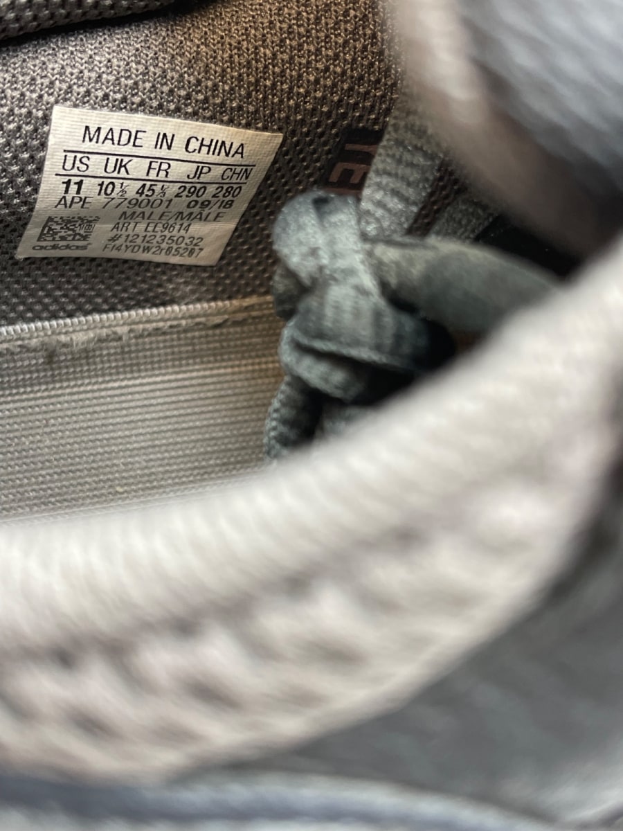 adidas Yeezy Boost 700 Mauve 11 (Moderately Worn Pre-Owned) - Image 8