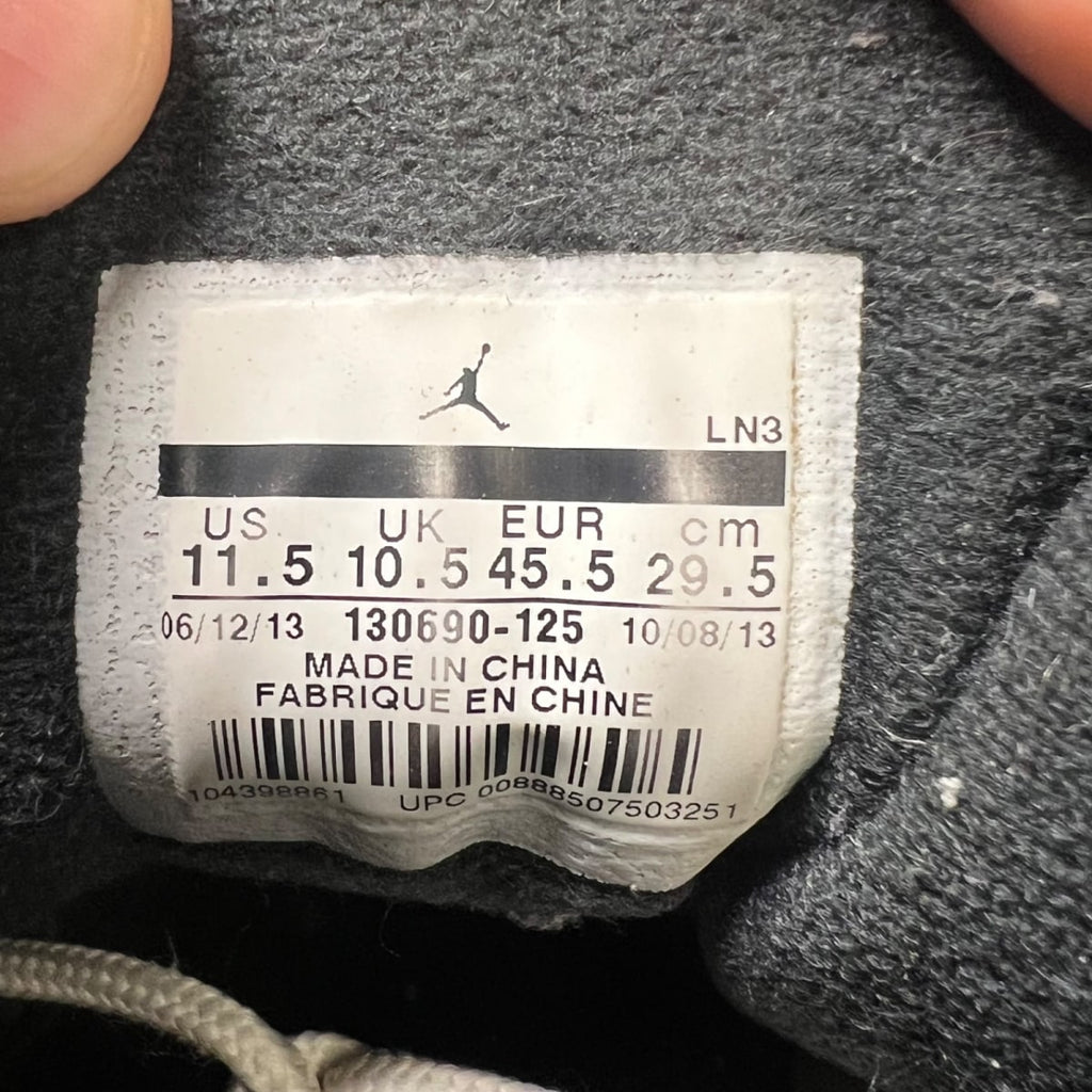 Jordan 12 Retro Taxi (2013) 11.5 (Heavily Worn Pre-Owned)JordanWhite/Black-Taxi - Image 7