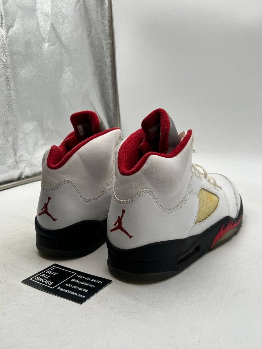 Jordan 5 Retro Fire Red (2013) 10.5 (Moderately Worn Pre-Owned) - Image 5