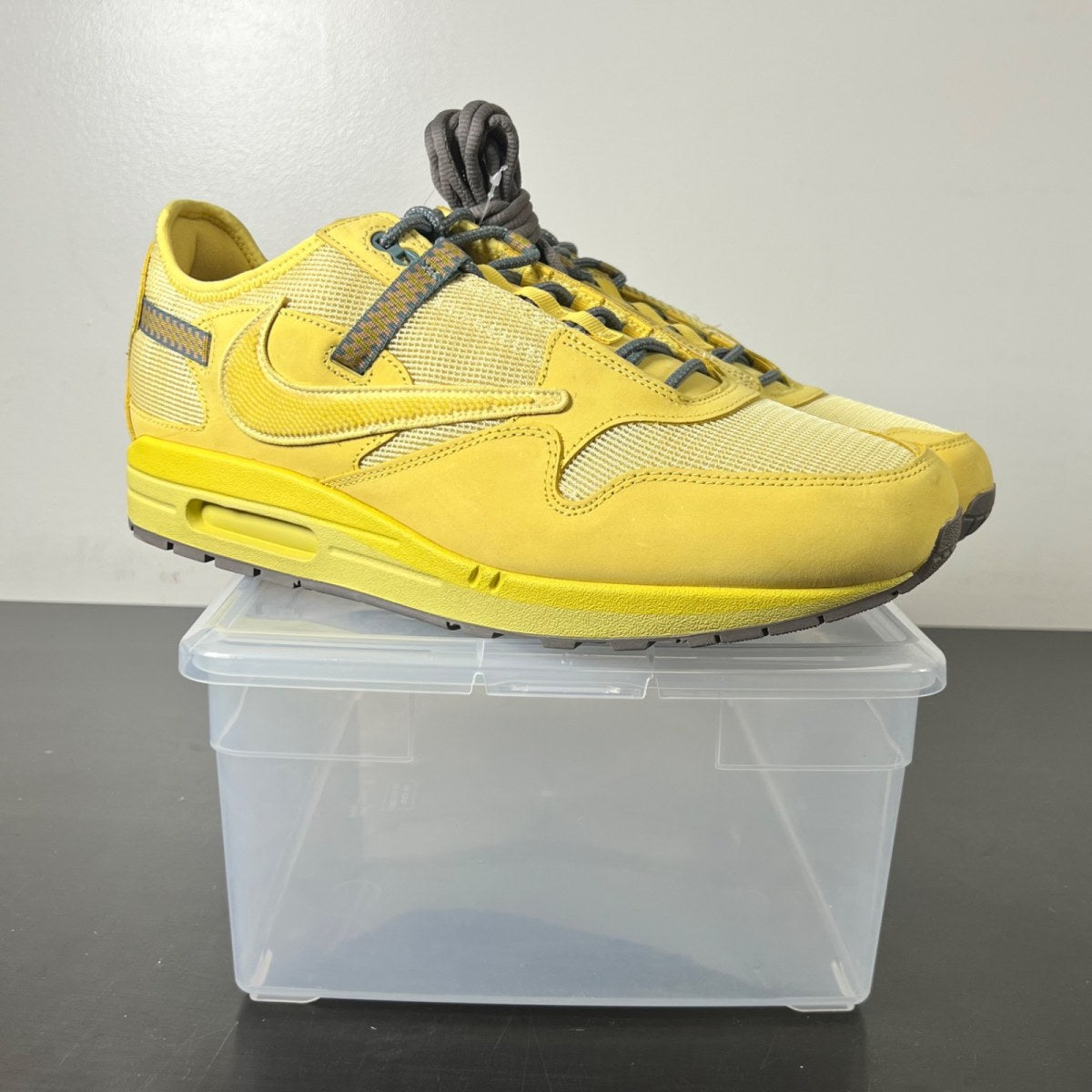 Nike Air Max 1 Travis Scott Cactus Jack Saturn Gold 15 (New Pre-Owned)NikeSaturn Gold/Tea Tree Mist/Tent - Image 1