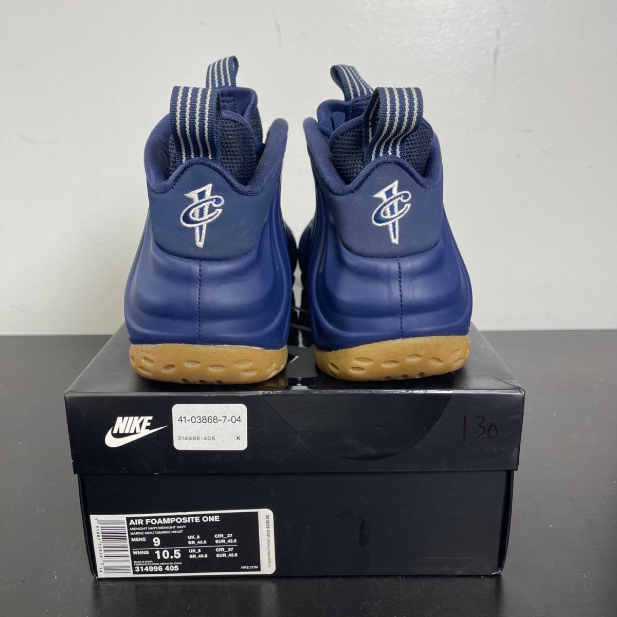 Nike Air Foamposite One Navy Gum 9 (Moderately Worn Pre-Owned)NikeMidnight Navy/Midnight Navy-Gum Light Brown-White - Image 4