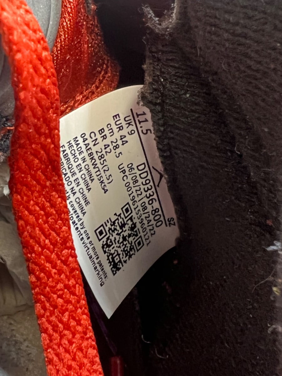 Jordan 5 Retro Dunk on Mars (Women's) 11.5W (Lightly Worn Pre-Owned) - Image 9