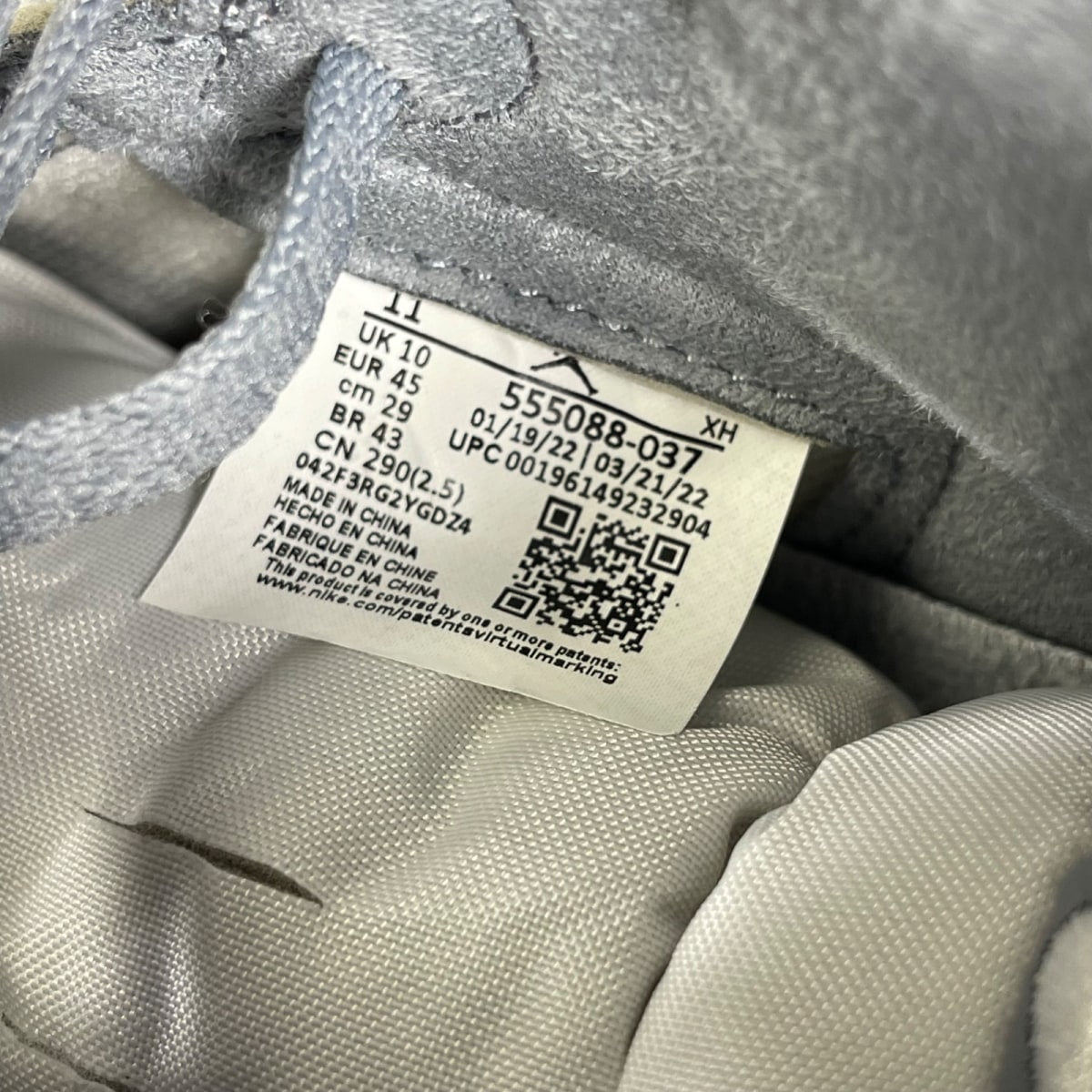 Jordan 1 Retro High OG Stealth 11 (Moderately Worn Pre-Owned)JordanStealth/White - Image 6