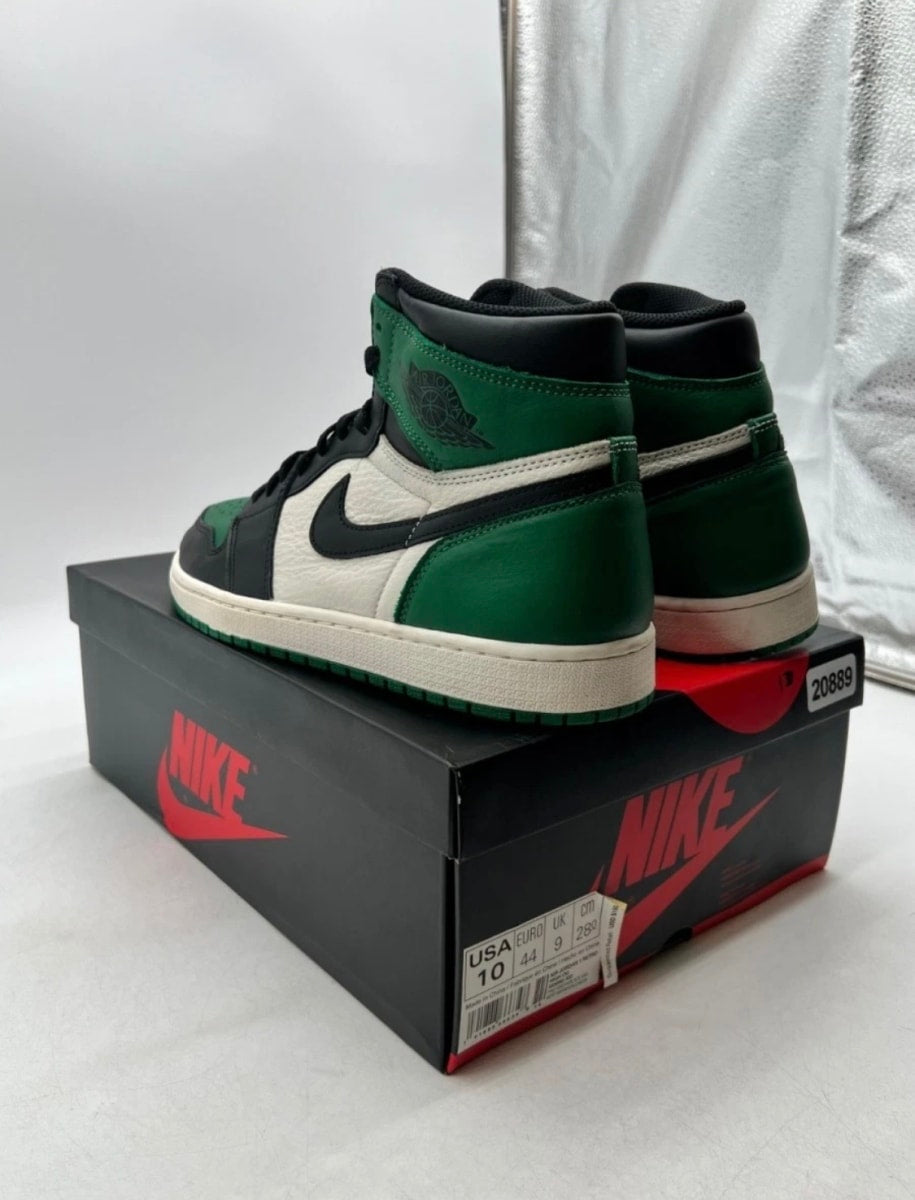 Jordan 1 Retro High Pine Green 10 (Moderately Worn Pre-Owned)JordanPine Green/Sail-Black - Image 5