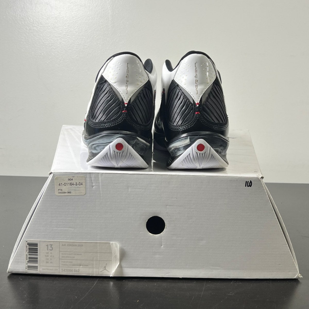 Jordan 2009 Black White 13 (Moderately Worn Pre-Owned)JordanBlack/Varsity Red-White - Image 5