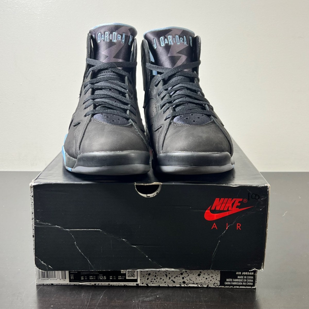 Jordan 7 Retro Chambray (2023) 11 (Lightly Worn Pre-Owned)JordanBlack/Chambray/Light Graphite - Image 2