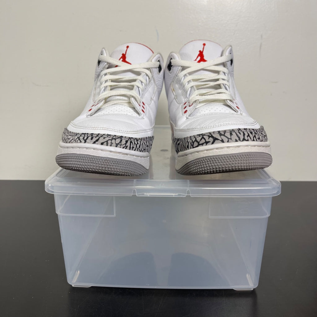 Jordan 3 Retro Hall of Fame 12 (Moderately Worn Pre-Owned)JordanWhite/Fire Red-Cement Grey-Black - Image 2