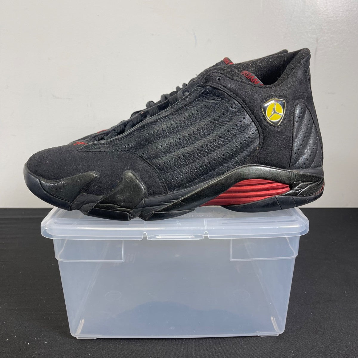 Jordan 14 OG Last Shot (1999) 11 (Moderately Worn Pre-Owned)JordanBlack/Black-Varsity Red - Image 3
