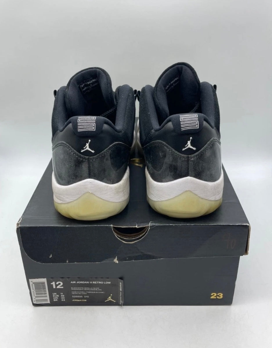 Jordan 11 Retro Low Barons 12 (Lightly Worn Pre-Owned)JordanBlack/Metallic Silver-White - Image 3