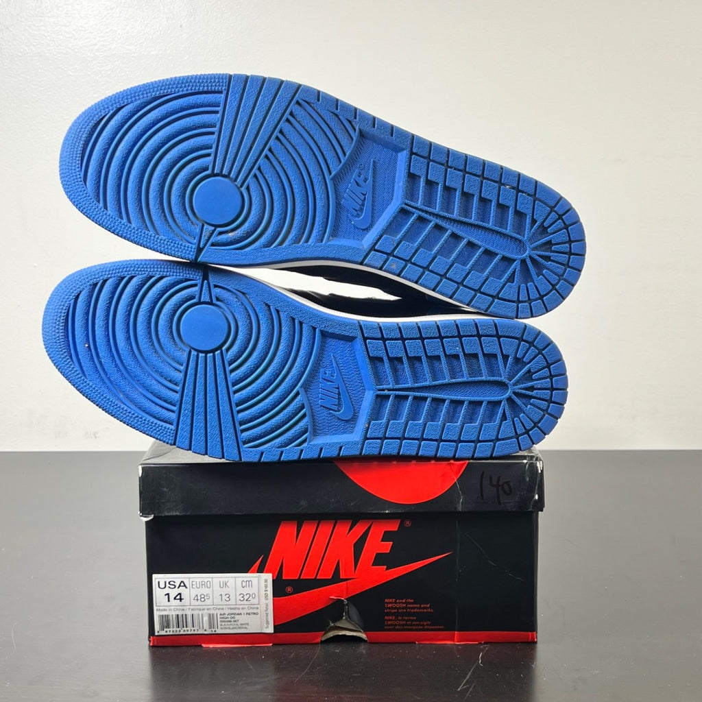 Jordan 1 Retro Royal (2017) 14 (Moderately Worn Pre-Owned)JordanBlack/Varsity Royal-White - Image 5
