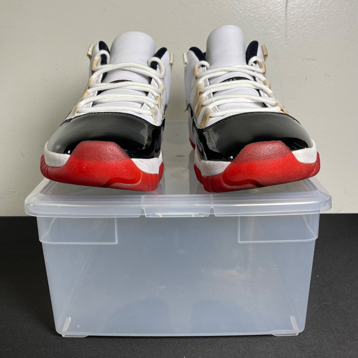 Jordan 11 Retro Low Concord Bred (Size 9.5) - Image 2