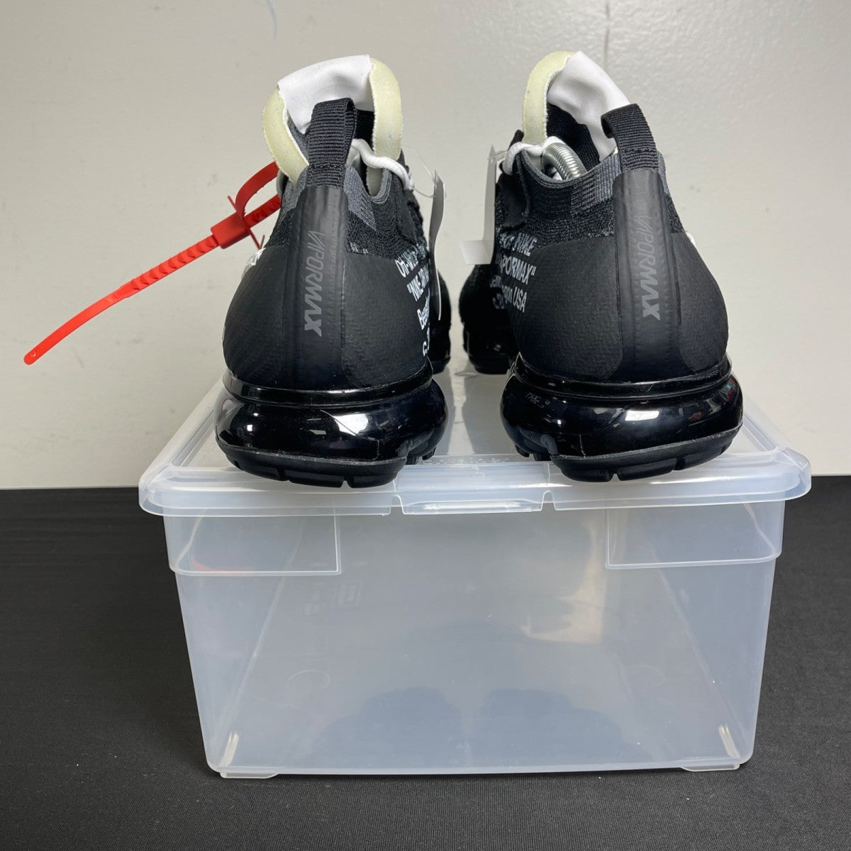 Nike Air VaporMax Off-White (Size 11) - Image 4