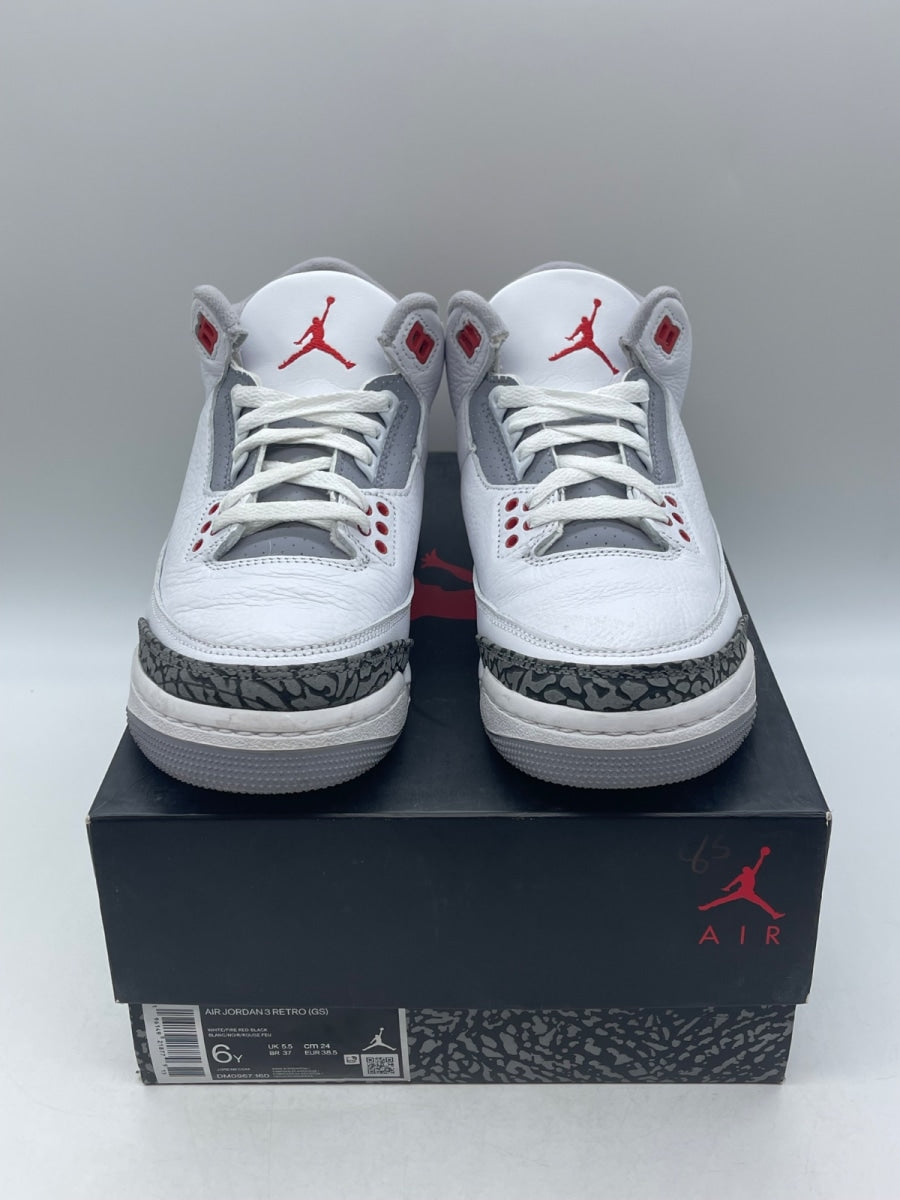 Jordan 3 Retro Fire Red (2022) (GS) (Size 6Y) - Image 2