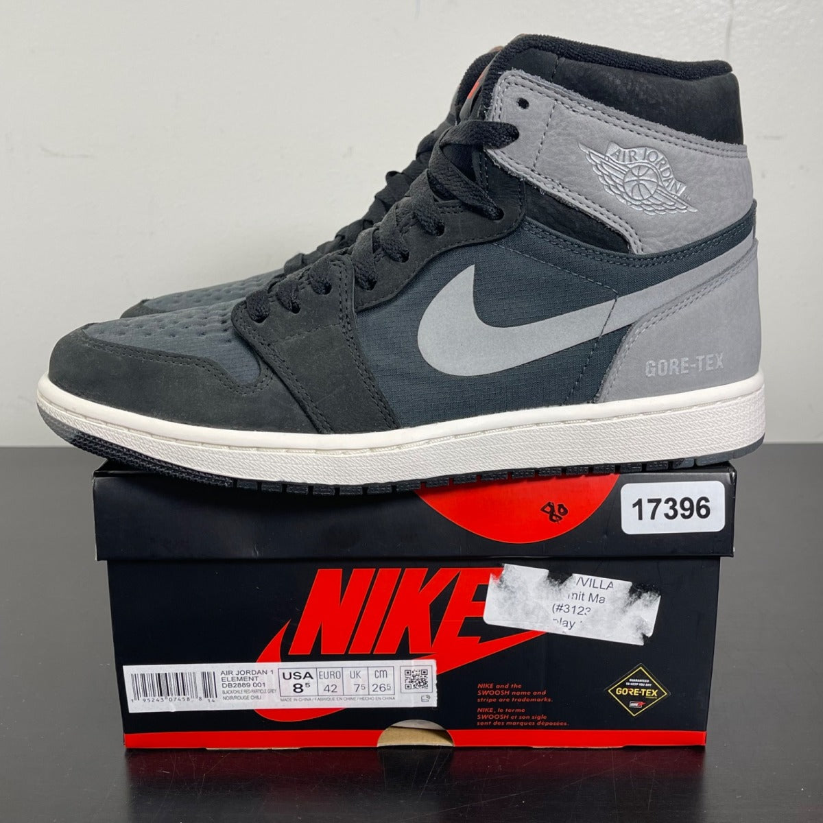 Jordan 1 Retro High Element Gore-Tex Black Particle Grey 8.5 (Moderately Worn Pre-Owned)JordanBlack/Chile Red/Particle Grey/Sail - Image 3