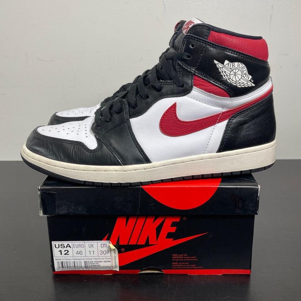 Jordan 1 Retro High Black Gym Red 12 (Moderately Worn Pre-Owned)JordanBlack/Gym Red-White-Sail - Image 3