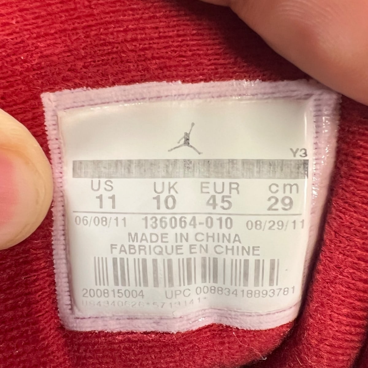 Jordan 3 Retro Black Cement (2011) 11 (Heavily Worn Pre-Owned)JordanBlack/Cement Grey-White-Varsity Red - Image 4