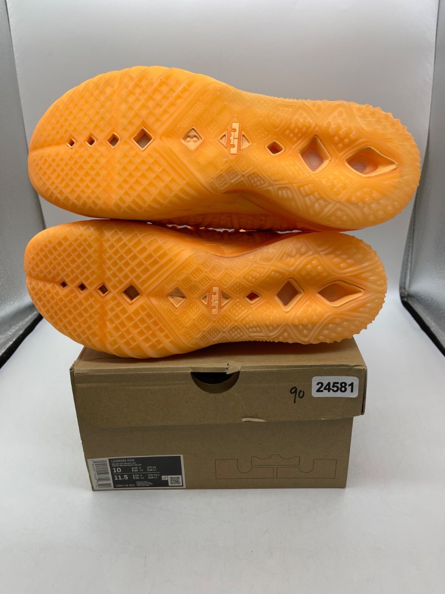 Nike LeBron 18 Melon Tint 10 (Moderately Worn Pre-Owned)NikeMelon Tint/Melon Tint - Image 6
