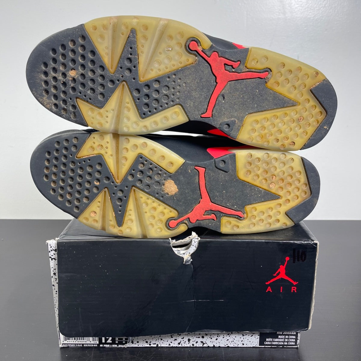 Jordan 6 Retro Infrared Black (2014) 12 (Moderately Worn Pre-Owned)JordanBlack/Infrared23-Black - Image 5
