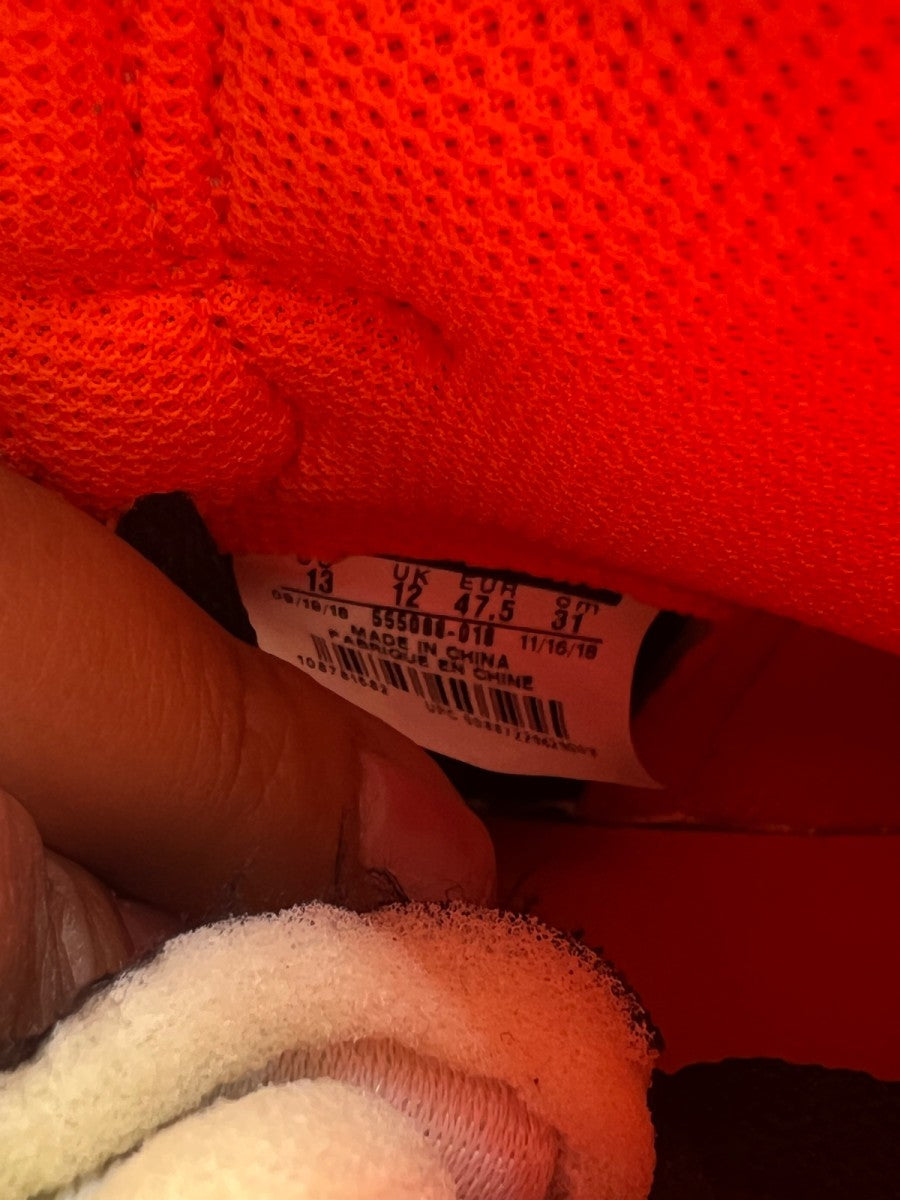 Jordan 1 Retro High Neutral Grey Hyper Crimson 13 (Lightly Worn Pre-Owned)JordanNeutral Grey/Black-Hyper Crimson-White - Image 6