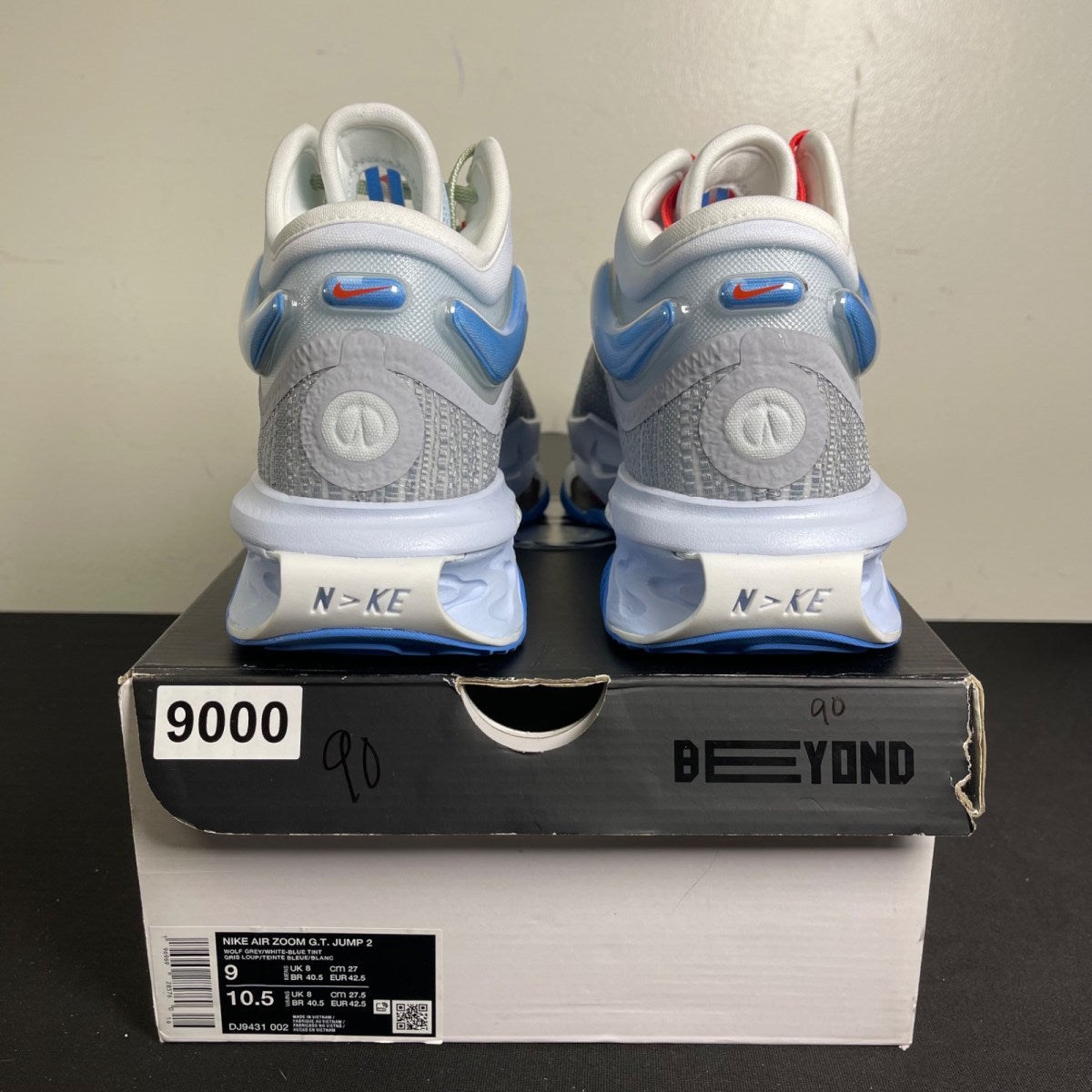 Nike Air Zoom GT Jump 2 Christmas (Size 9) - Image 4