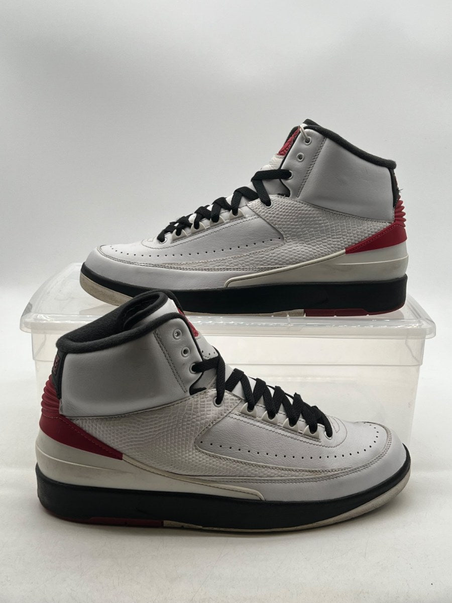 Jordan 2 Retro OG Chicago (2022) (Size 11) - Image 1