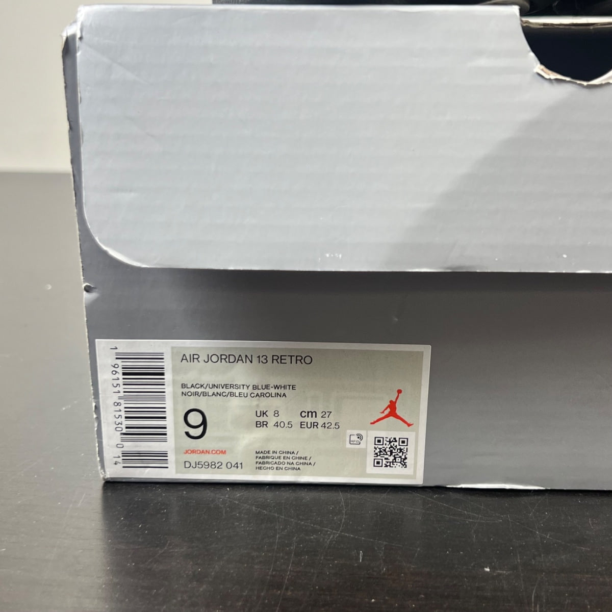 Jordan 13 Retro Black University Blue 9 (Moderately Worn Pre-Owned)JordanBlack/University Blue/White - Image 5