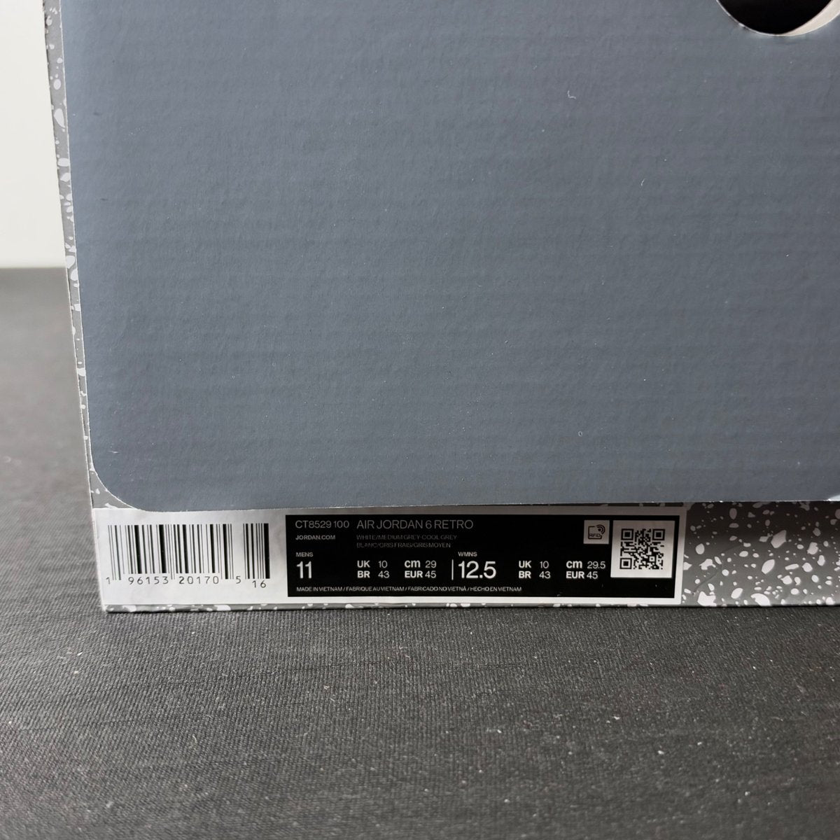Jordan 6 Retro Cool Grey (Size 11) - aux
