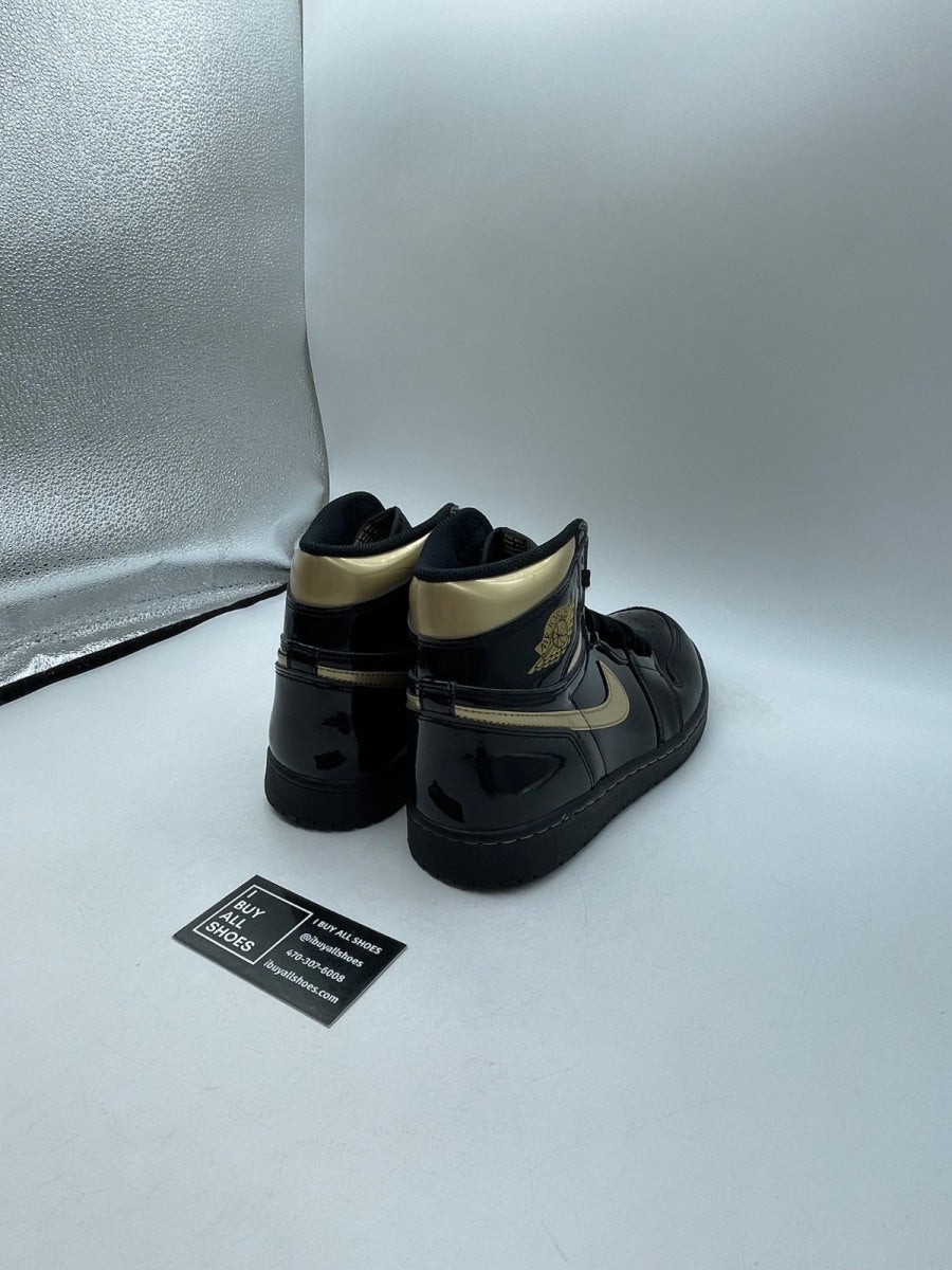 Jordan 1 Retro High Black Metallic Gold (2020) 9 (Moderately Worn Pre-Owned) - Image 5