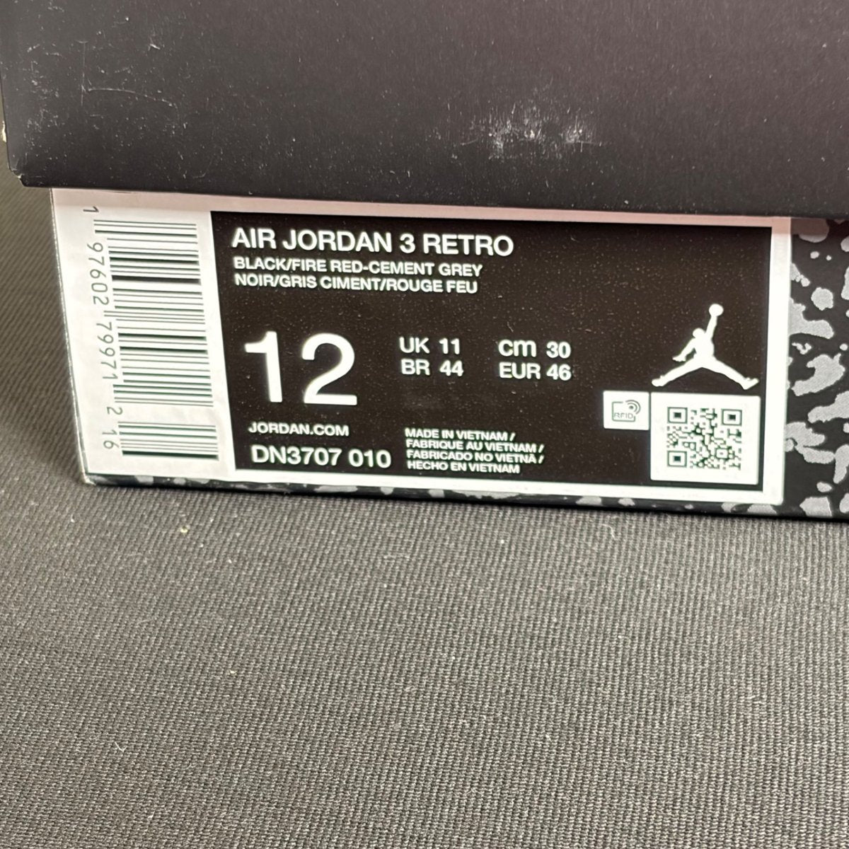 Jordan 3 Retro OG Black Cement (2024) (Size 12) - aux