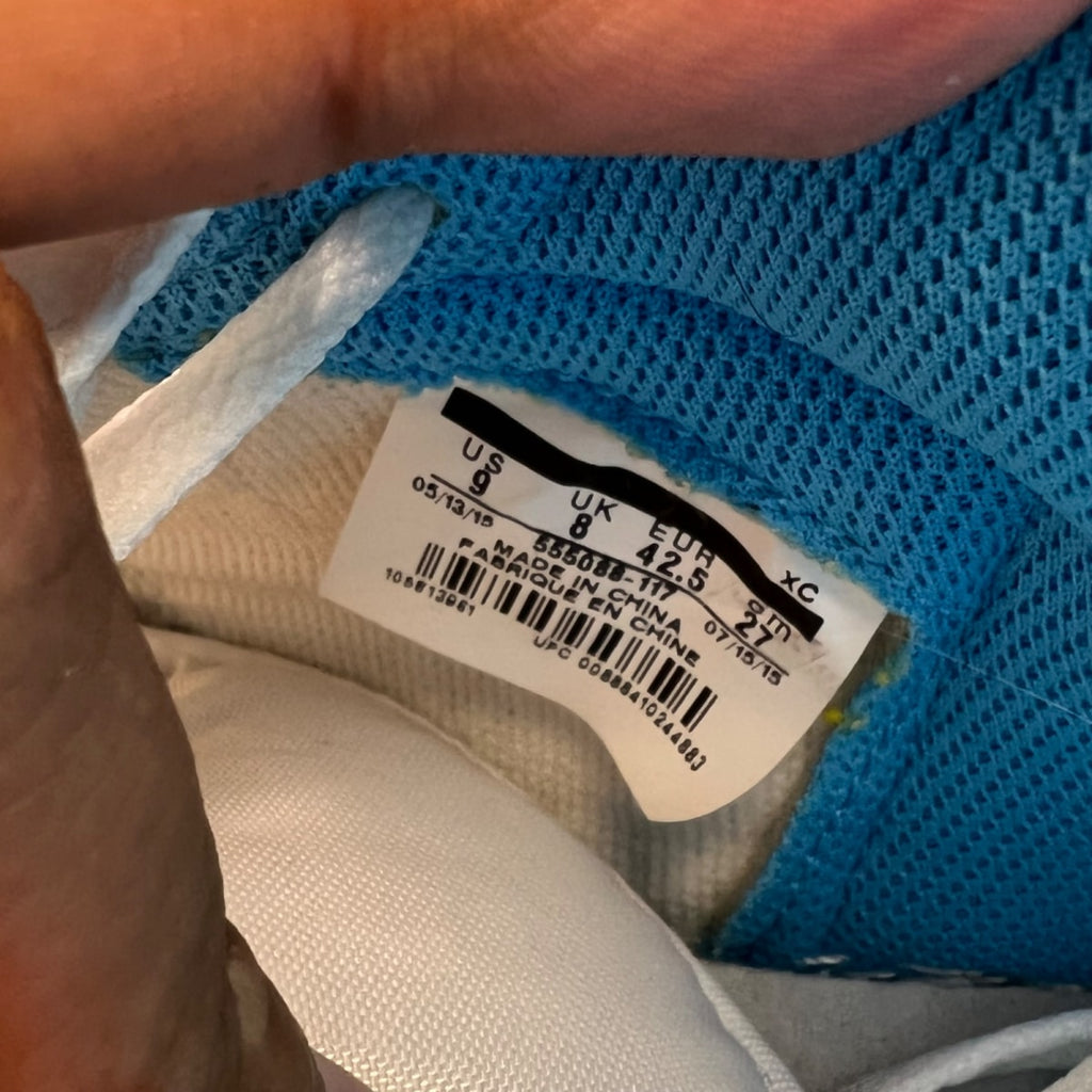 Jordan 1 Retro High OG UNC (Size 9) - Image 4