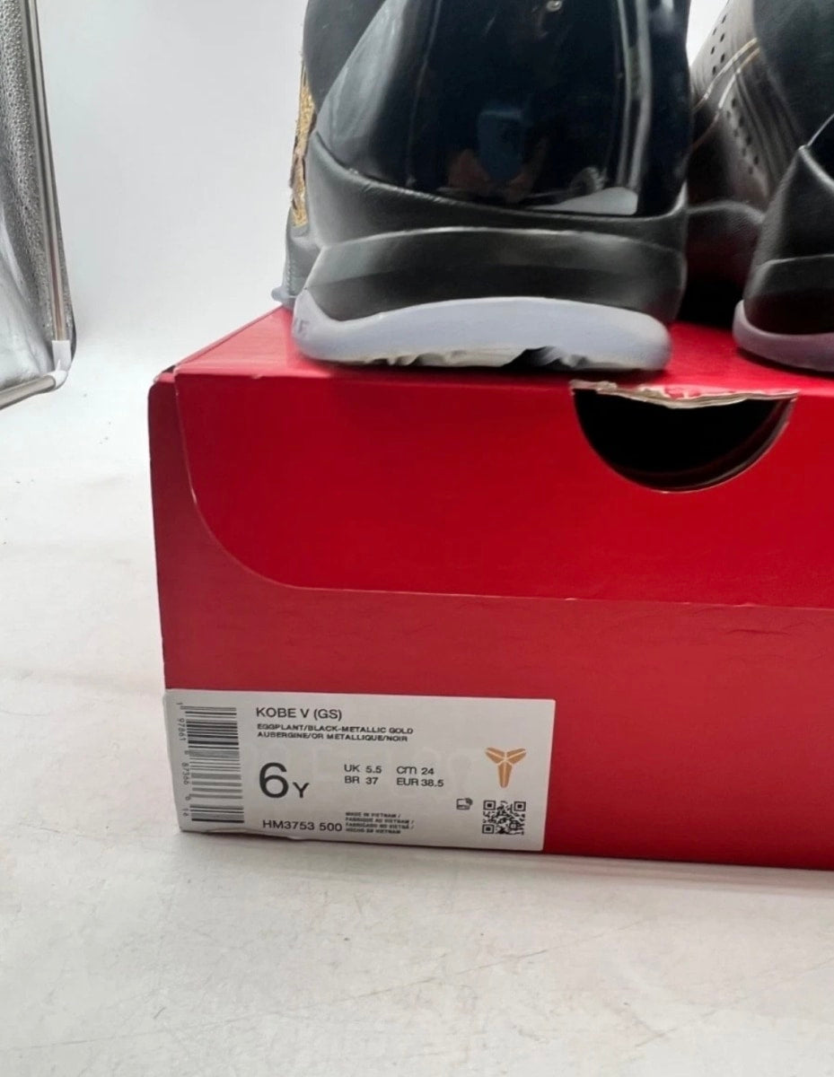 Nike Kobe 5 Year of the Mamba Eggplant (GS) 6Y (Lightly Worn Pre-Owned)NikeEggplant/Black/Metallic Gold - Image 6