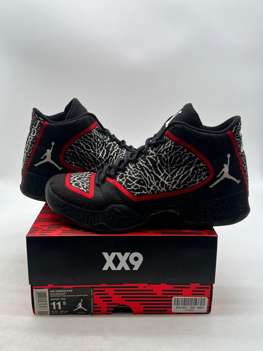 Jordan XX9 Black White Gym Red 11.5 (Moderately Worn Pre-Owned)JordanBlack/White-Gym Red - Image 1