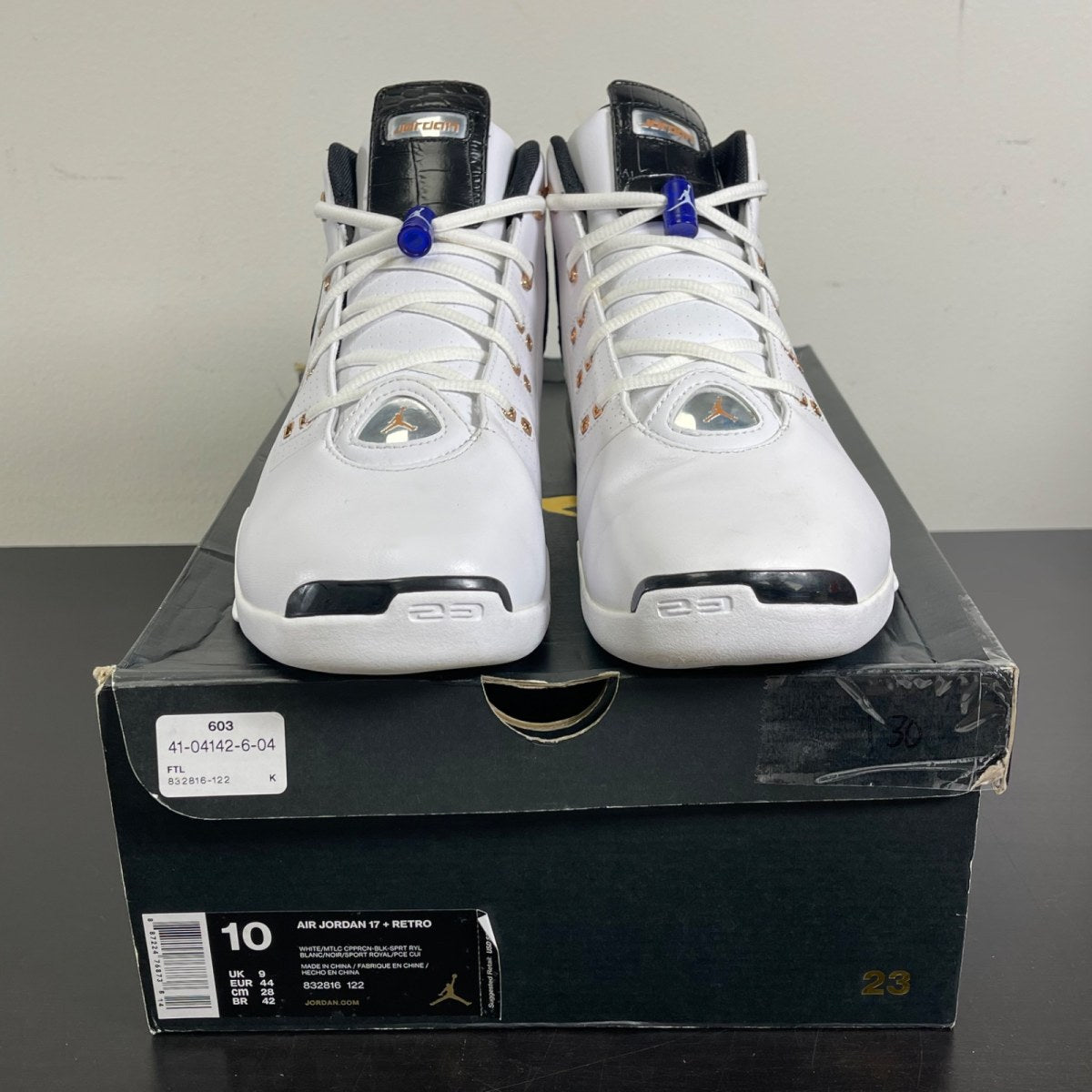 Jordan 17 Retro Copper (2016) 10 (Moderately Worn Pre-Owned)JordanCopper-Black-White - Image 2