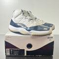 Jordan 11 Retro Concord (2011) 13 (Moderately Worn Pre-Owned)JordanWhite/Black-Dark Concord - Image 1