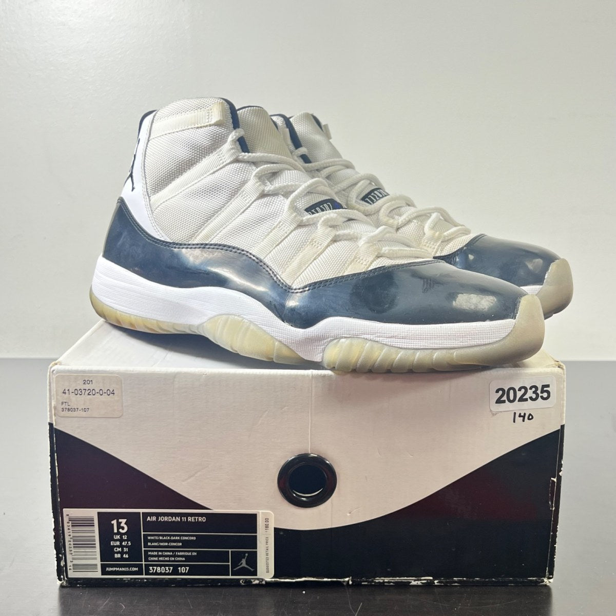 Jordan 11 Retro Concord (2011) 13 (Moderately Worn Pre-Owned)JordanWhite/Black-Dark Concord - Image 1