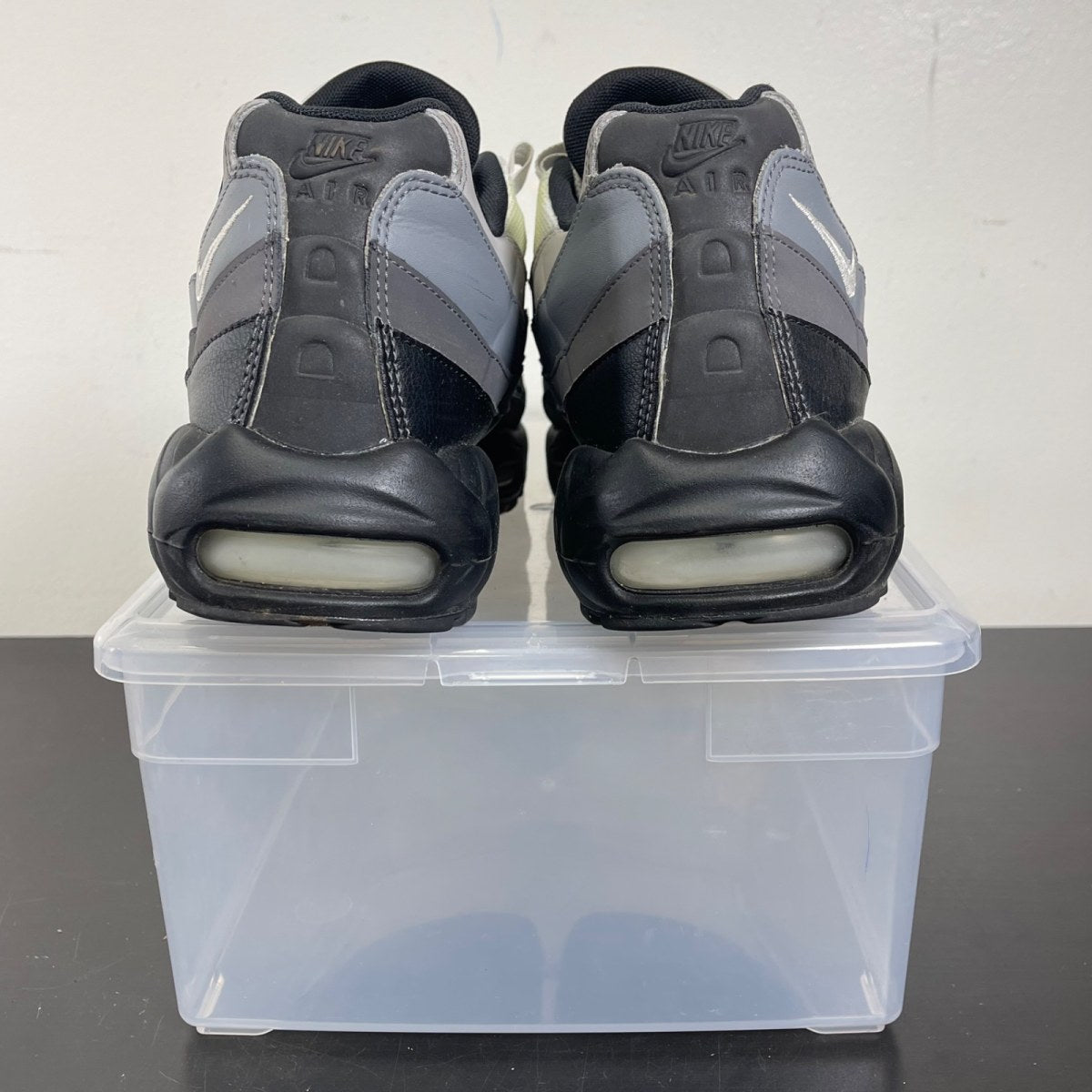 Nike Air Max 95 Essential Black Grey 14 (Moderately Worn Pre-Owned)NikeBlack/Dark Grey/Wolf Grey - Image 4