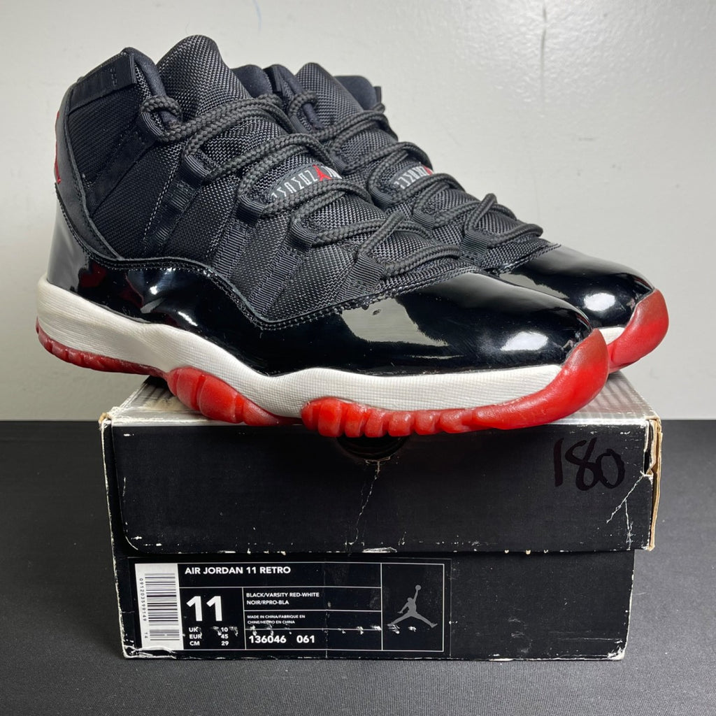 Jordan 11 Retro Playoffs (2001) (Size 11) - Image 1