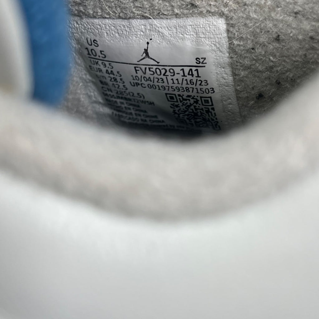 Jordan 4 Retro Military Blue (2024) 10.5 (Moderately Worn Pre-Owned)JordanOff-White/Military Blue/Neutral Grey - Image 6