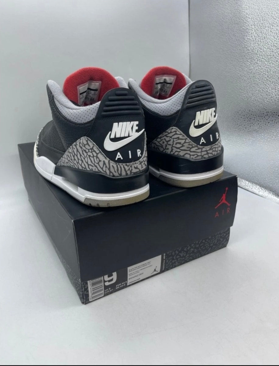 Jordan 3 Retro Black Cement (2018) 9 (Lightly Worn Pre-Owned)JordanBlack/Fire Red-Cement Grey-White - Image 5