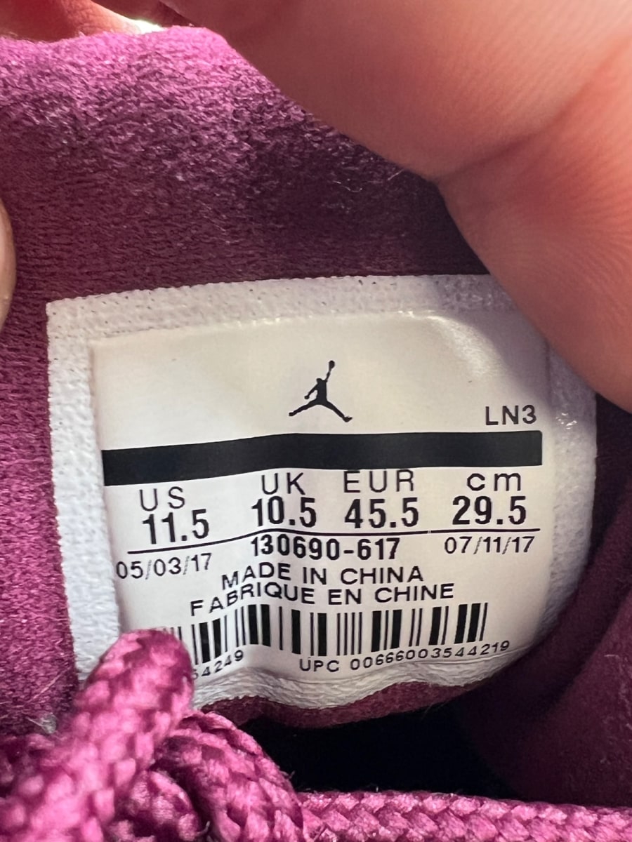 Jordan 12 Retro Bordeaux 11.5 (Heavily Worn Pre-Owned) - Image 6