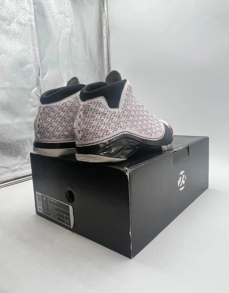 Jordan 23 All-Star 9.5 (Moderately Worn Pre-Owned)JordanWhite/Black-Varsity Red - Image 5