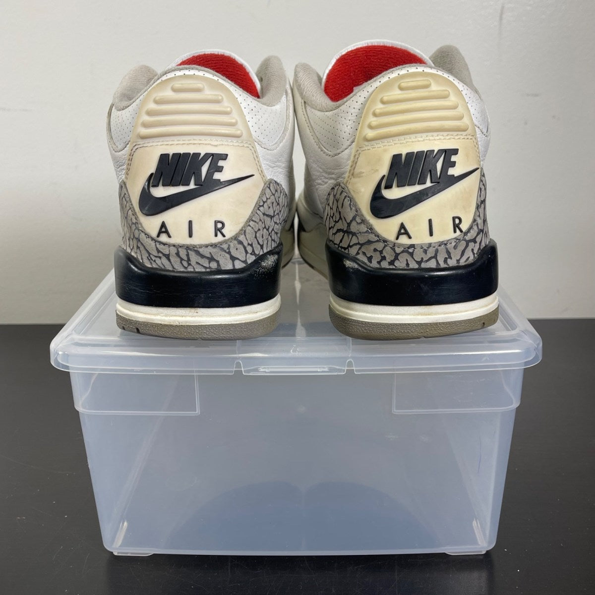 Jordan 3 Retro White Cement Reimagined 9 (Moderately Worn Pre-Owned)JordanSummit White/Fire Red/Black/Cement Grey - Image 4