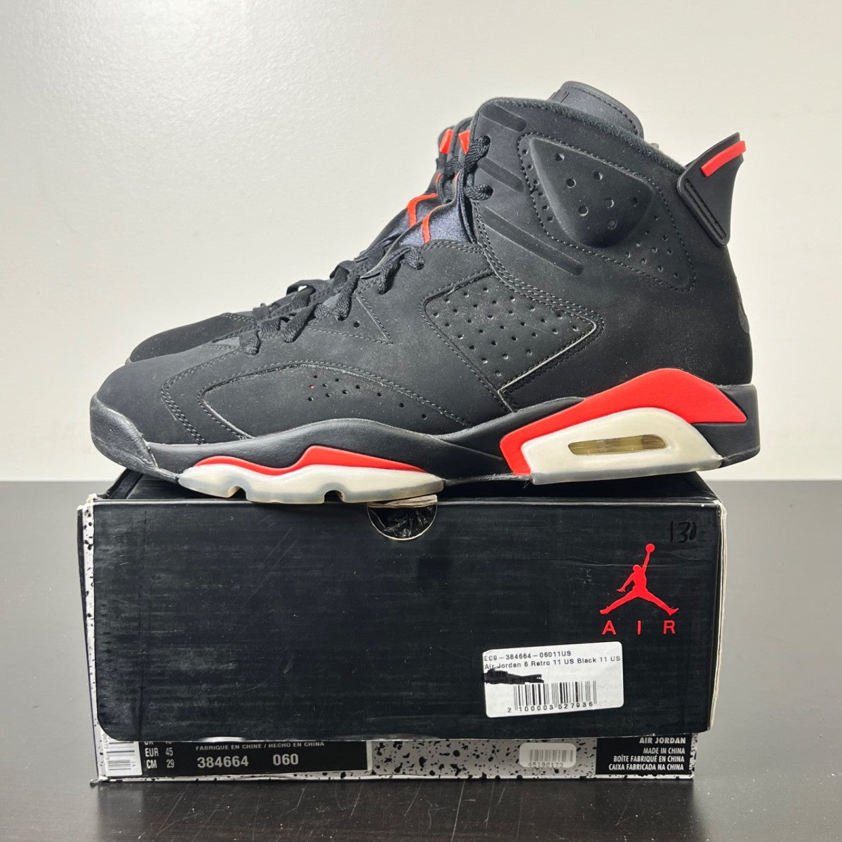 Jordan 6 Retro Black Infrared (2019) 11 (Lightly Worn Pre-Owned)JordanBlack/Infrared - Image 3